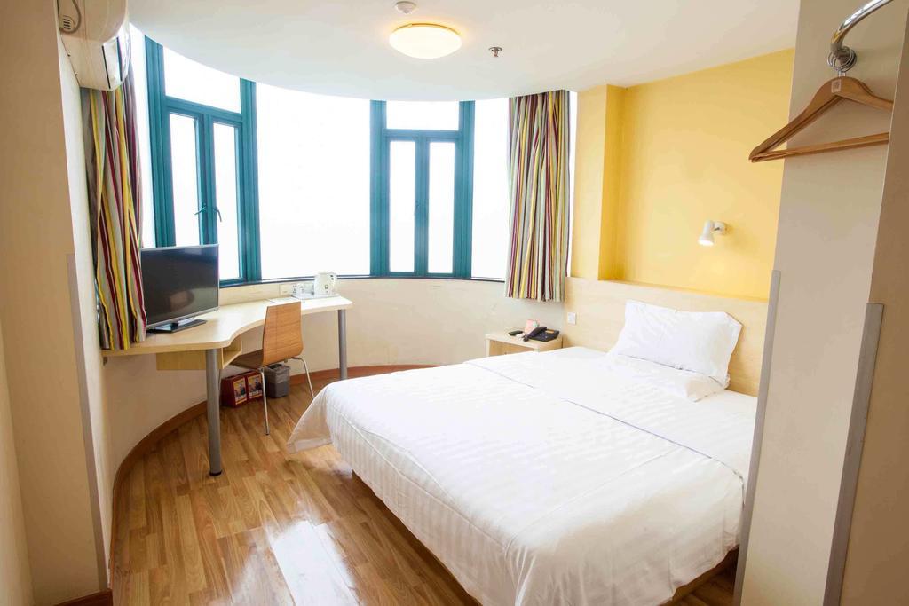 7Days Inn Chongqing Daxigou Renhe Street Rum bild